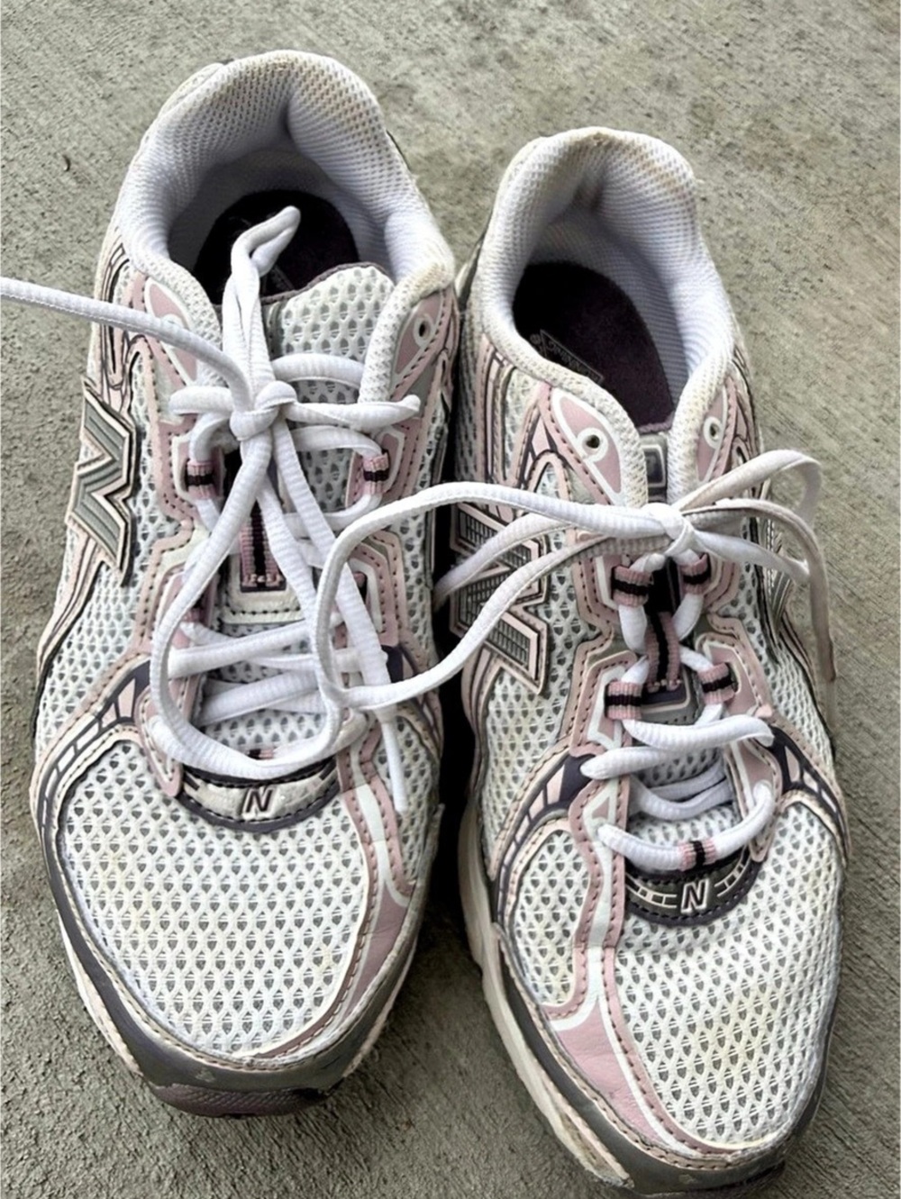 New Balance 740 Rose Sugar Ice Wine Y2K Chunky Running Sneakers Size Women 7 / M
